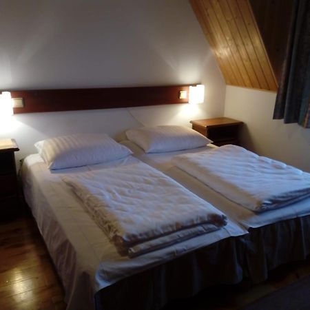 Bialy Dworek Hotel Miedzyzdroje Bagian luar foto